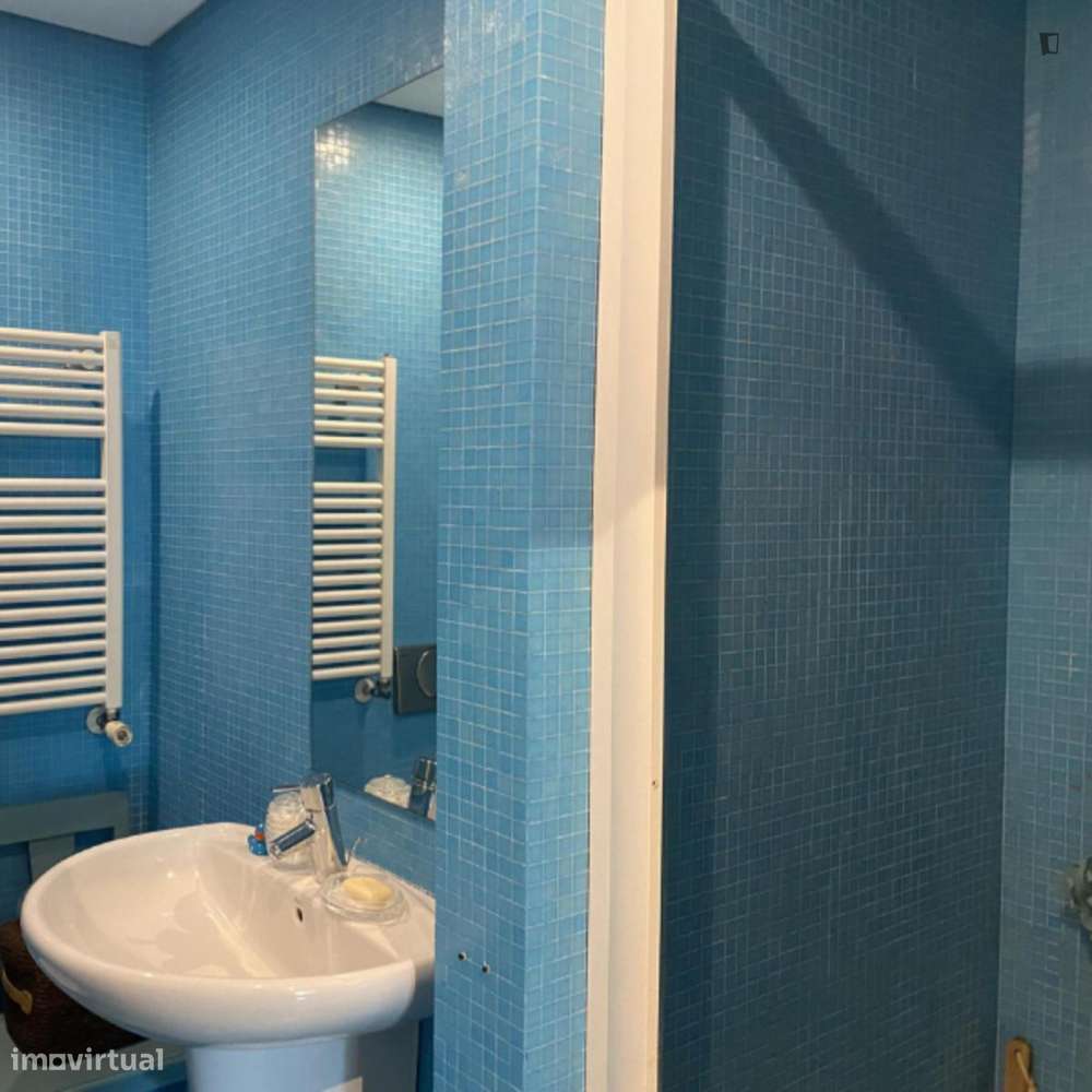 Quarto - localizado em Aldoar Porto - Grande imagem: 4/5