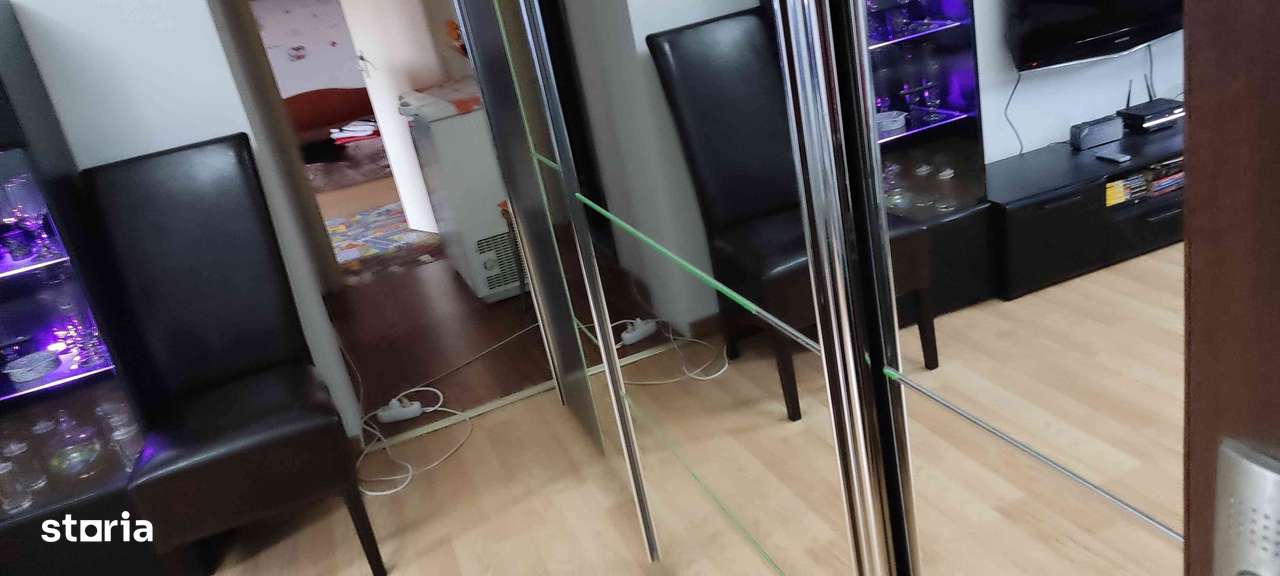 Vând apartament cu doua camere etaj 3. - Imagine principală: 5/10