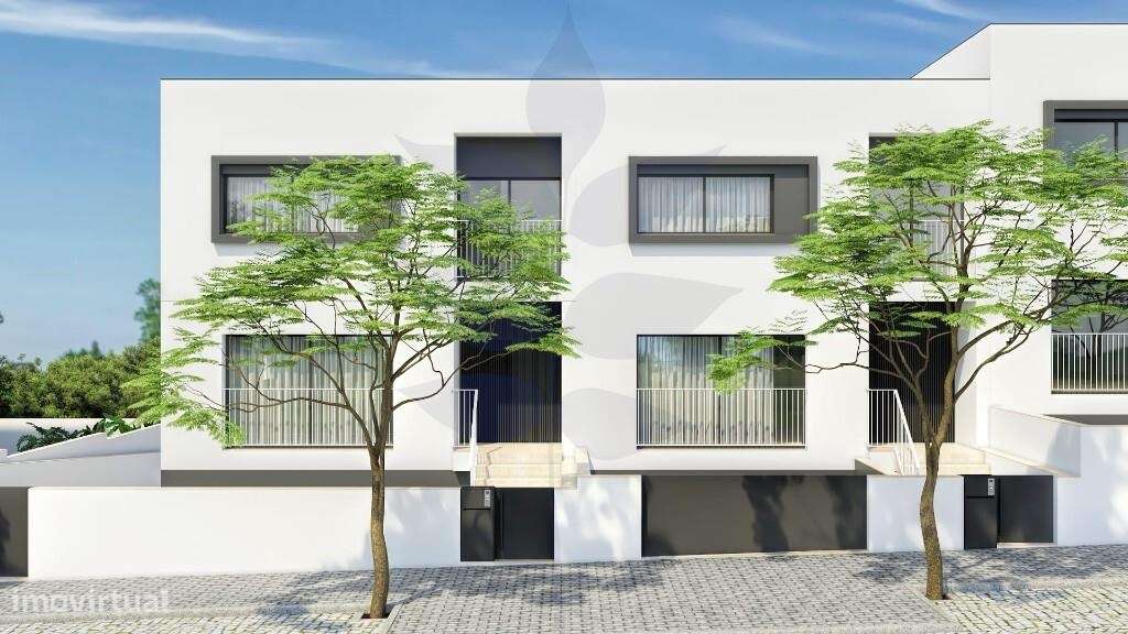 Moradia T4 Gaveto em Frossos para venda - Grande imagem: 1/9