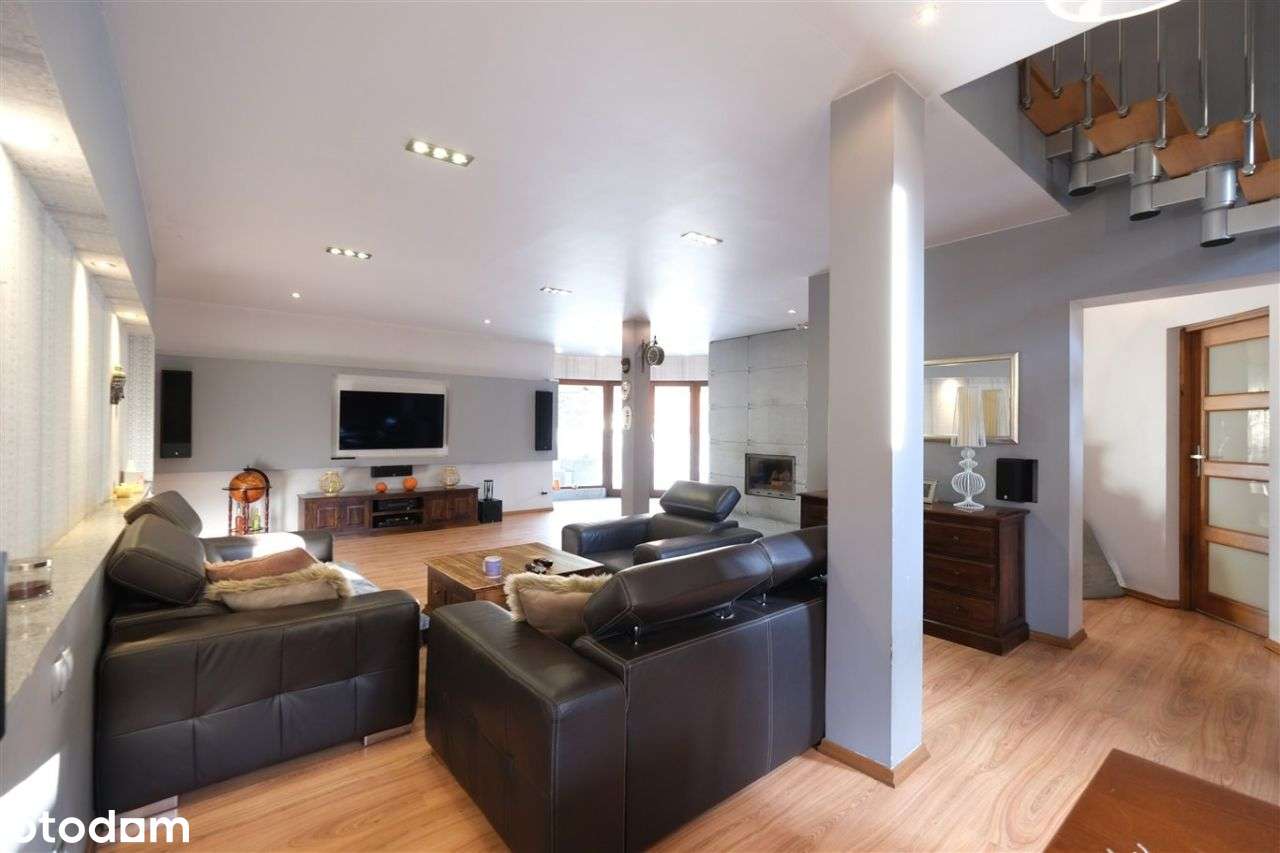 Komfortowy dom jednorodzinny-duża prywatna działka-3