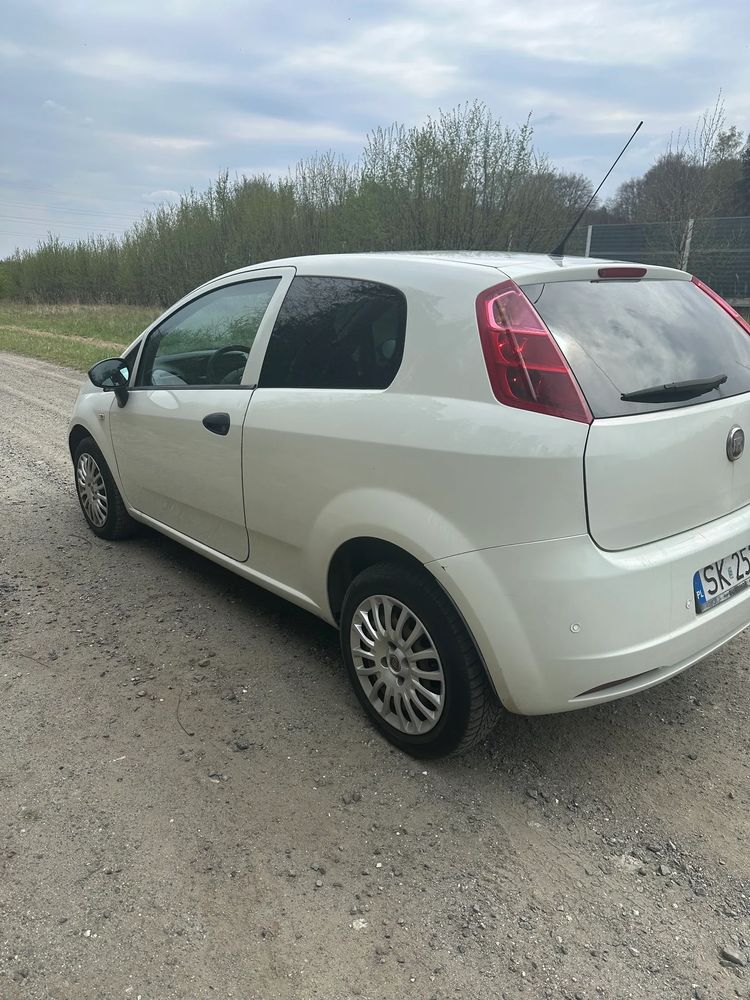 Fiat Punto II FL 1.4 Easy S&S 2011