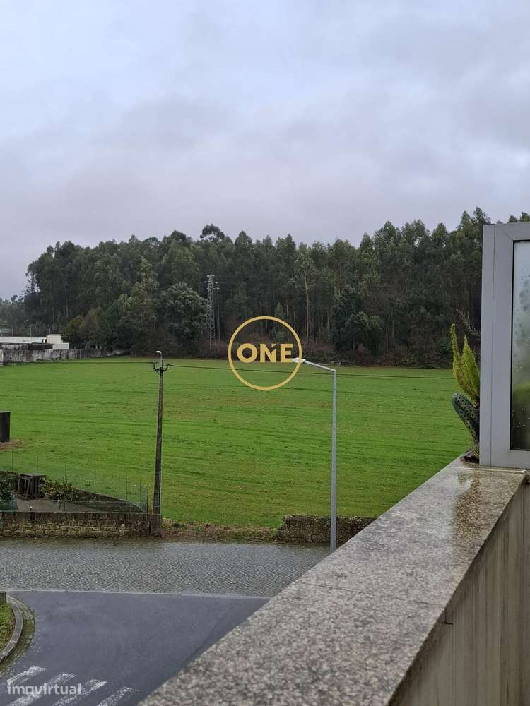 Moradia T3 em Folgosa – Conforto, tranquilidade e ligação rápida ao Po-20