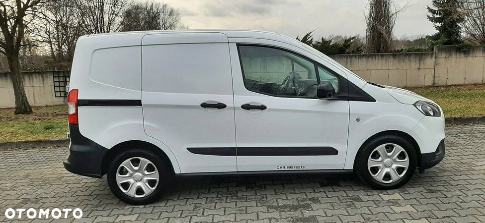 Ford Transit courier - 10