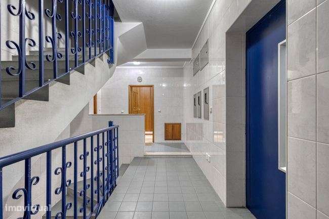 T1 em Aldoar, Porto com elevador e varanda259 000,00€ - Grande imagem: 3/17