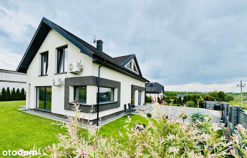 Nowoczesny dom, gotowy do zamieszkania-12