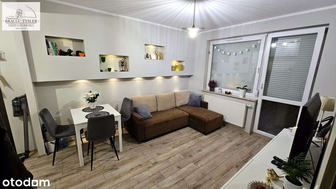 Apartament 3 piętro Balkon 2 pokoje 6 Planet 2010r-1