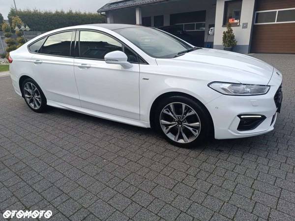 Ford Mondeo - 17