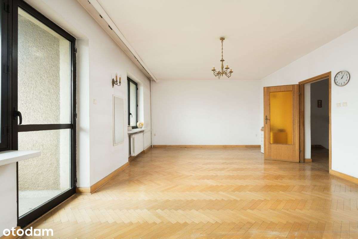 Znakomity segment na Sadybie-18