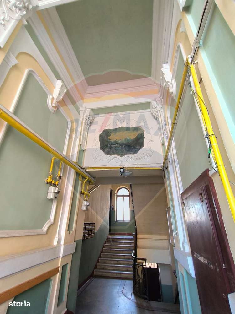 Apartament de vânzare în Palatul Berde, strada Horea-3