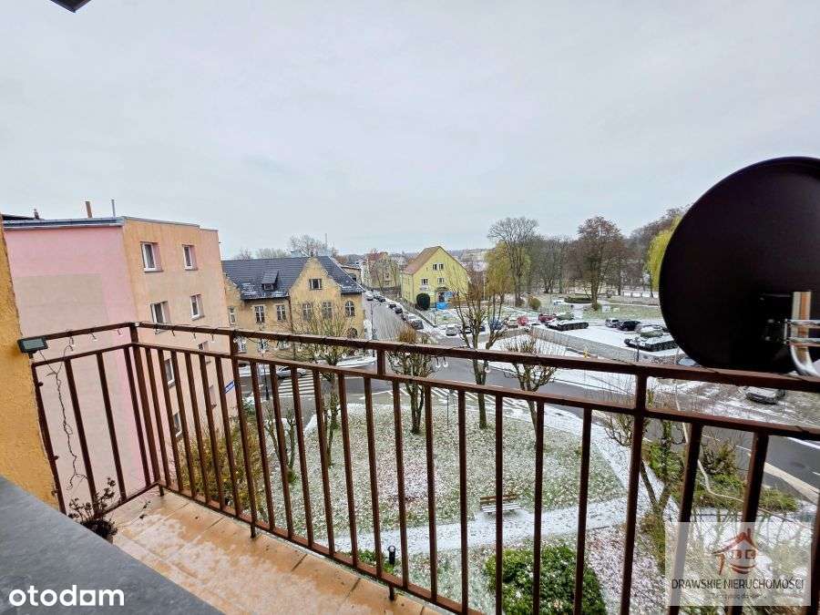 Mieszkanie 3-p. w bloku z balkonem w centrum Draws-13