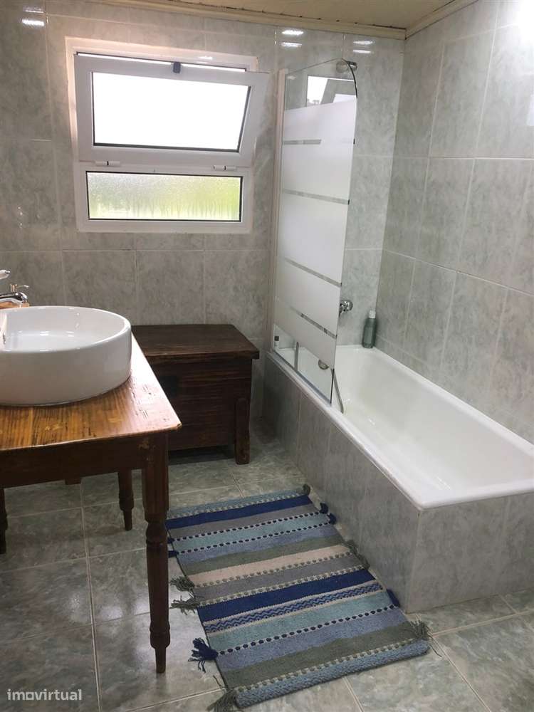 Moradia T3 com quintal em Castelo Branco, Mogadouro-17