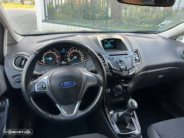 Ford Fiesta 1.5 TDCi Titanium - 11