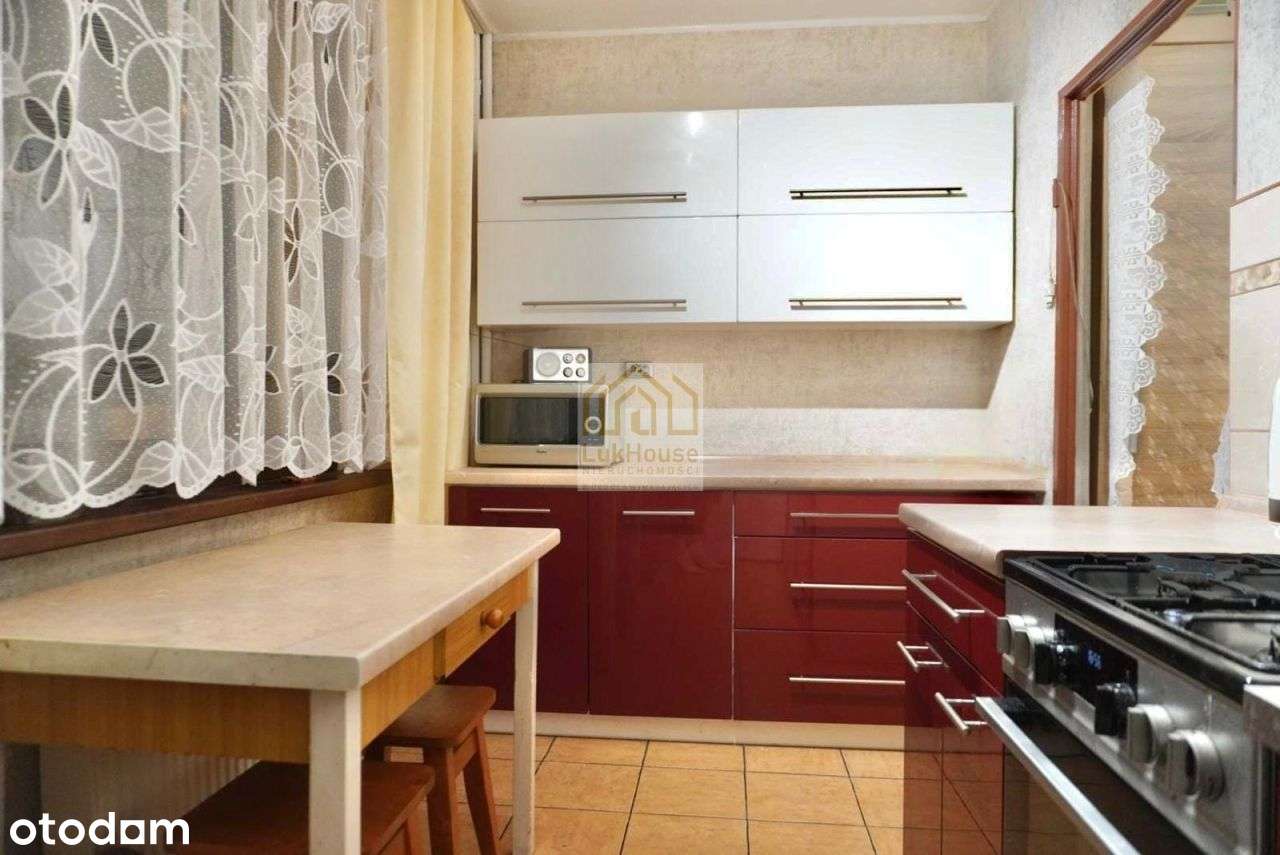 Duże Mieszkanie 3-Pokojowe Z Miejskim Ogrzewaniem-1