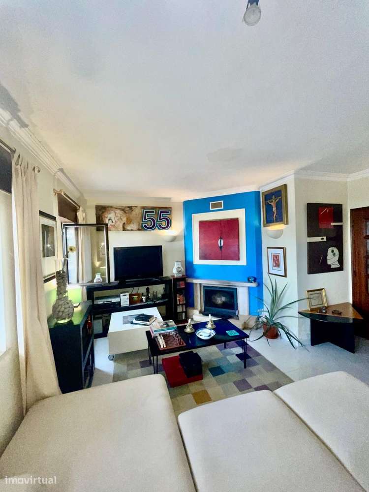 T2 102 m² Costa da Guia — A 5 minutos do Mar, com Arrecadação - Grande imagem: 4/8