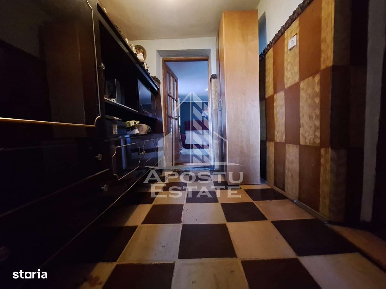 Casa individuala cu 5 camere si terasa, zona linistita Sanicolaul Mic - Imagine principală: 5/14