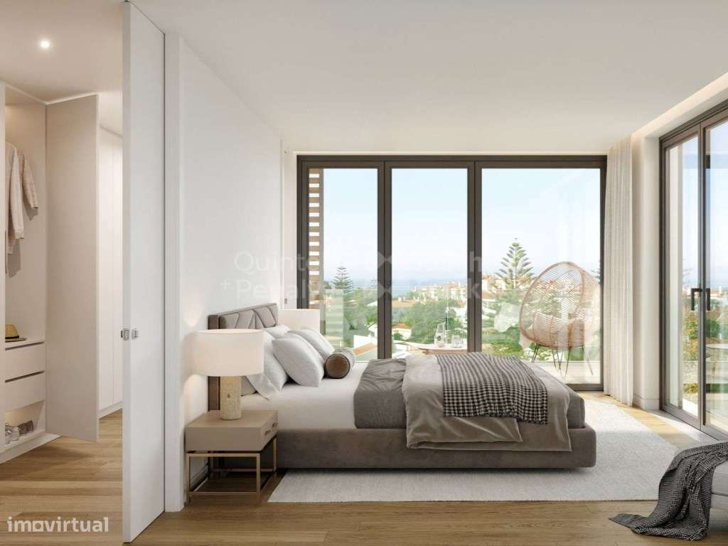 Apartamento T3 com jardim, localizado na Parede, Cascais-13