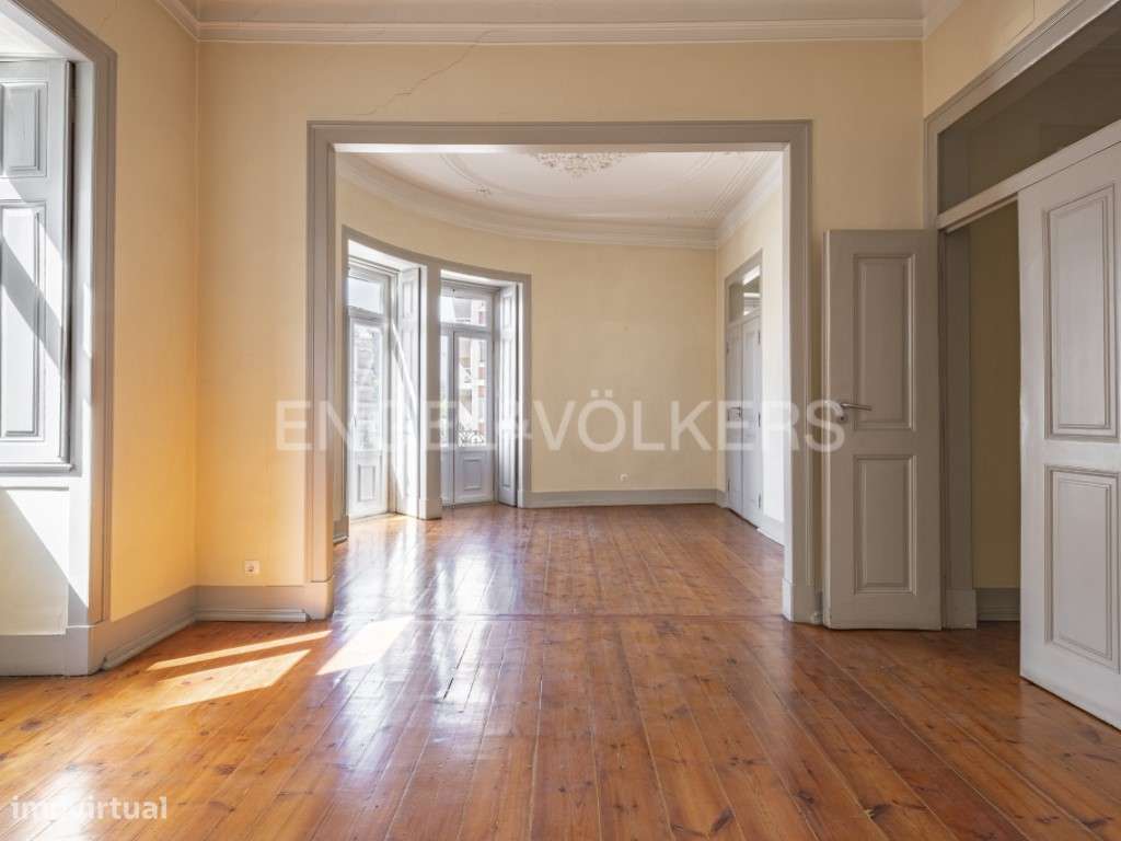 Sofisticado T6 em Santo António - Grande imagem: 4/31