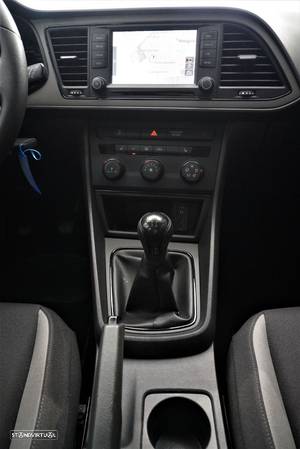 SEAT Leon 1.6 TDI Reference Ecomotive - 32