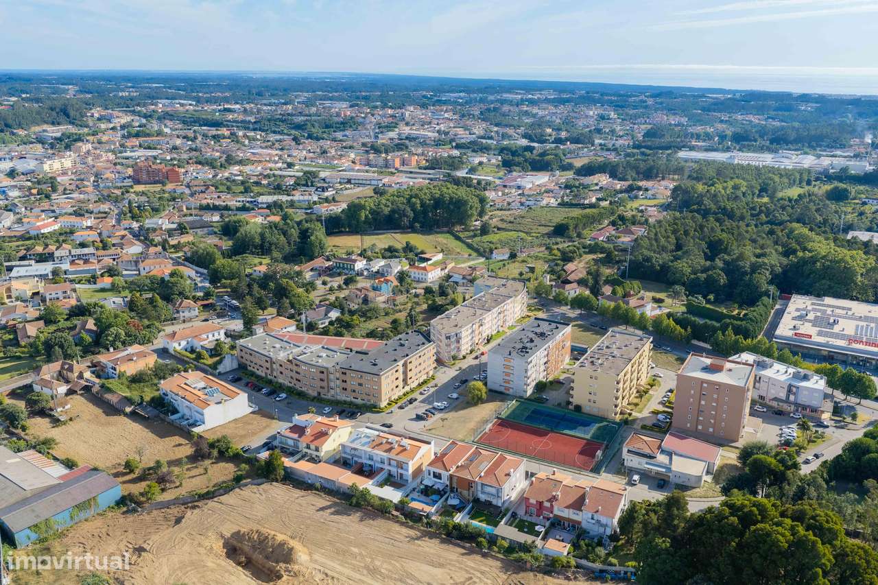 Apartamento T2+1 com Lugar de Garagem | Mozelos, Santa Maria da Feira-25