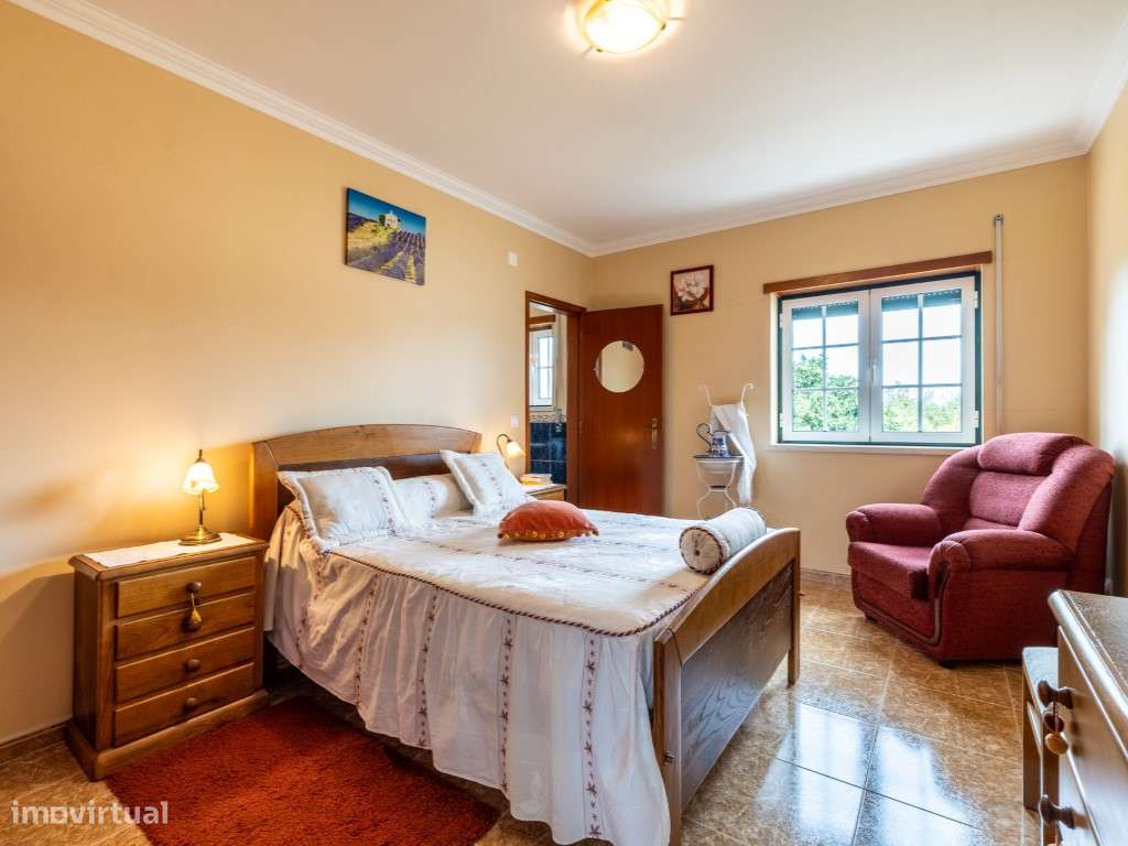 Magnífica Moradia Térrea T3+2 de estilo tradicional com terreno de ...-11