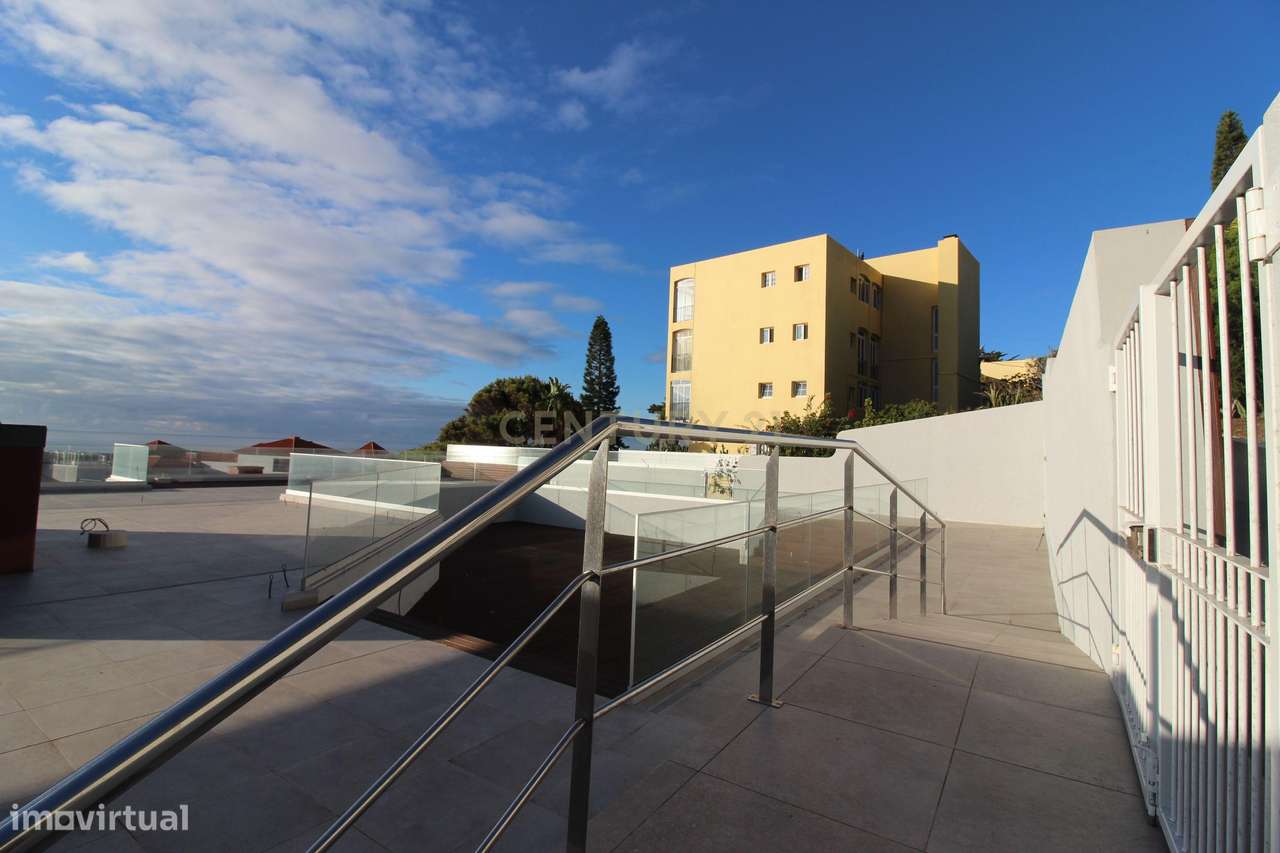 Excelente Oportunidade - Espaço Comercial no Caniço de Baixo - Perto d - Grande imagem: 4/16