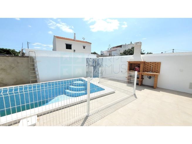 Moradia Nova T3+1 com Piscina Privada - Vila Nova de Cacela, Algarve-5