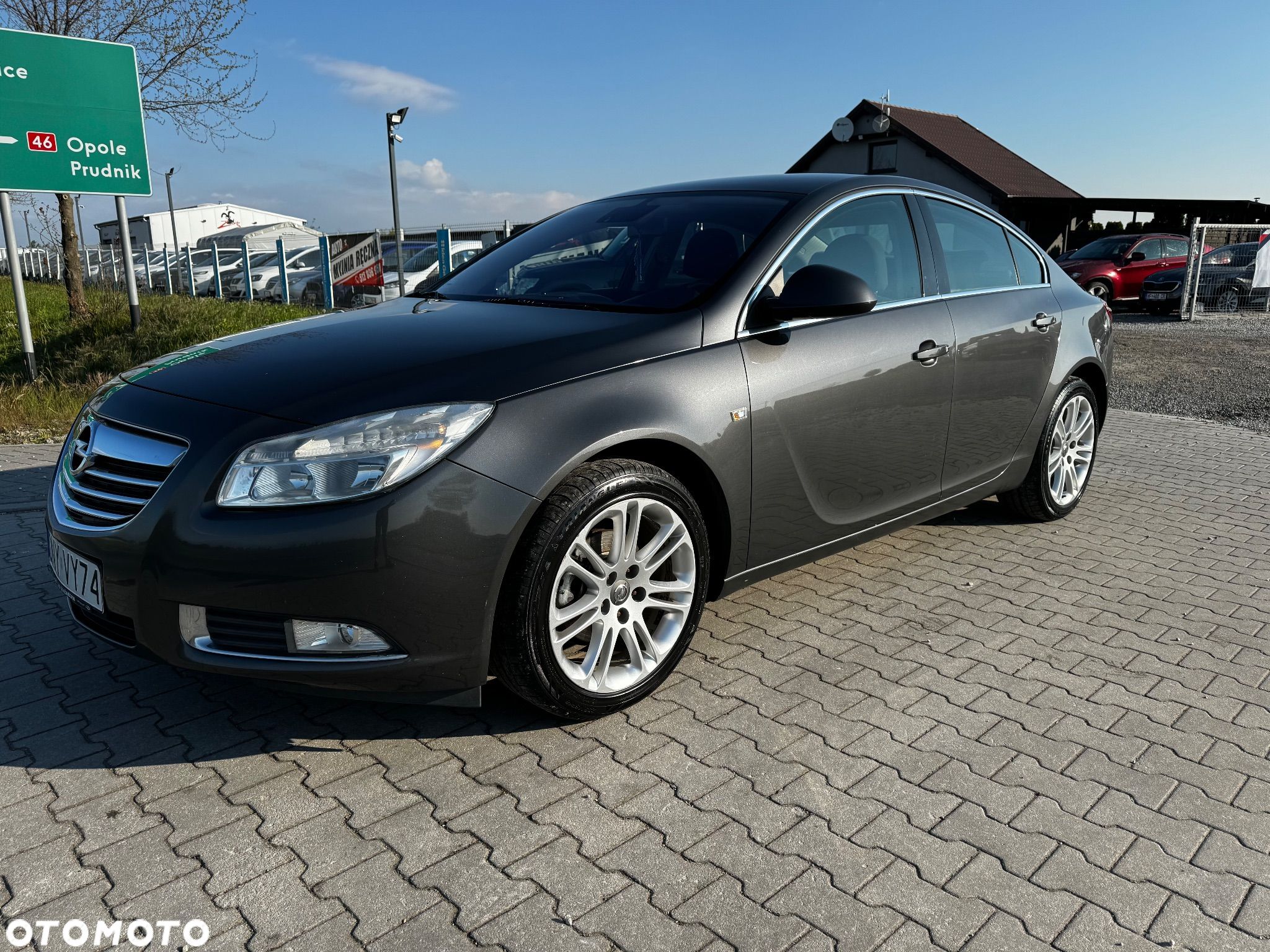 Opel Insignia 1.8 Elegance - 1