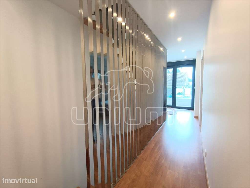 Moradia Geminada T3 em Vila Praia de Âncora - Grande imagem: 5/13