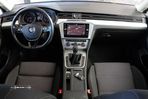 VW Passat 2.0 TDI Confortline - 4