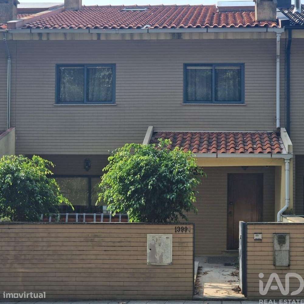 Casa / Villa T5 em São Mamede de Infesta e Senhora da Hora de 294,00 m - Grande imagem: 4/30