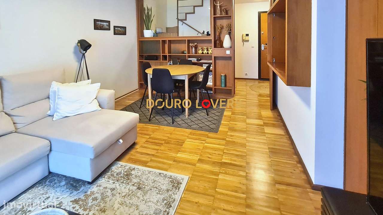 T2 Duplex com garagem e arrumos junto ao NorteShopping-6