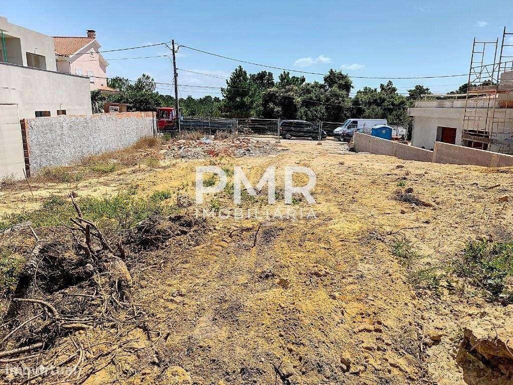 Terreno para construção de moradia em Fernão Ferro - Grande imagem: 4/14