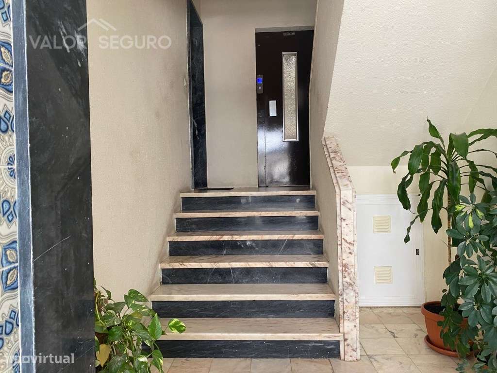 Apartamento T2 na Quinta das Drogas em Alverca do Ribatejo-11