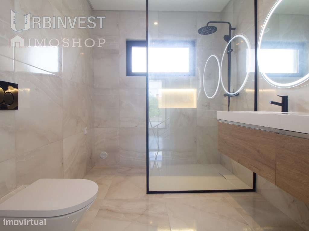 Moradia T4 a curta distância da praia do Almargem, em Quarteira, Al...-14