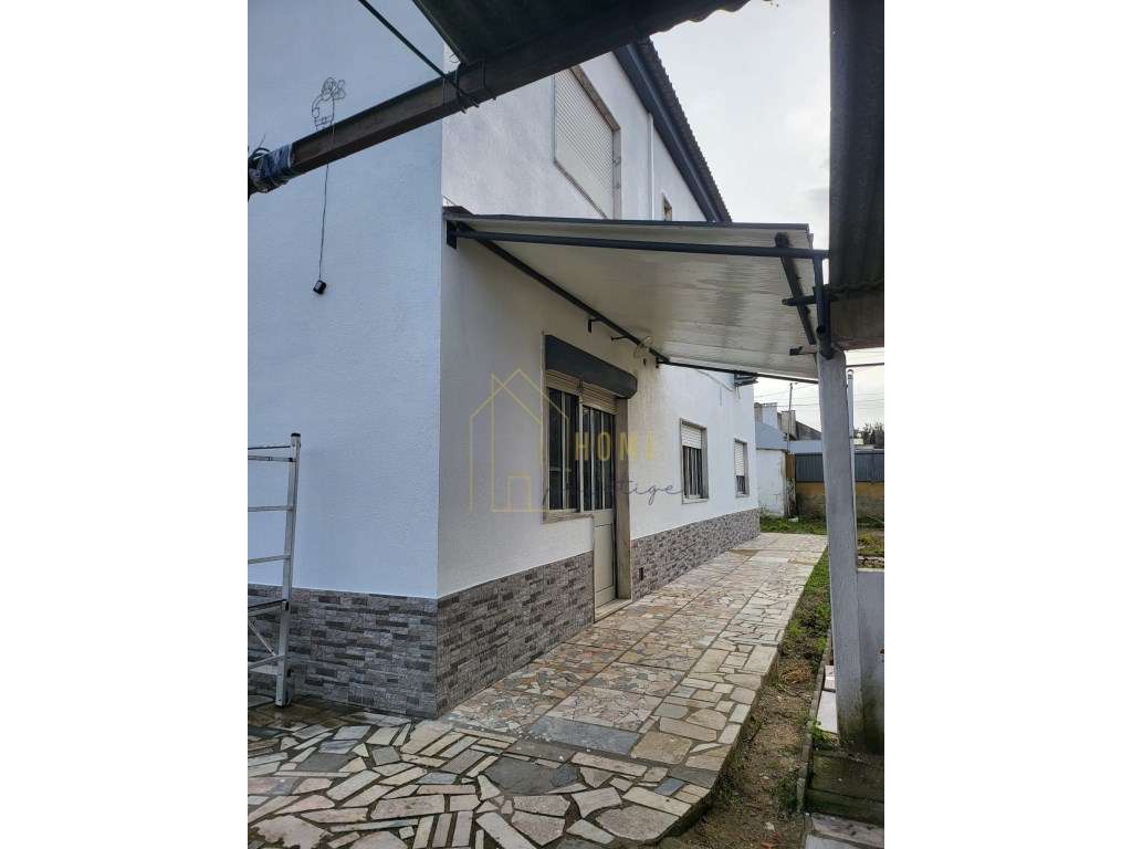 Excelente Quinta Bi familiar ou de Investimento-8