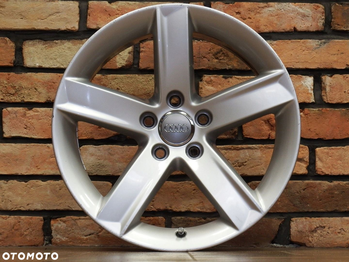 FELGI AUDI A5 S5 Q5 A8 7,5x17 ET29 5x112 OEM 8T0 - 9