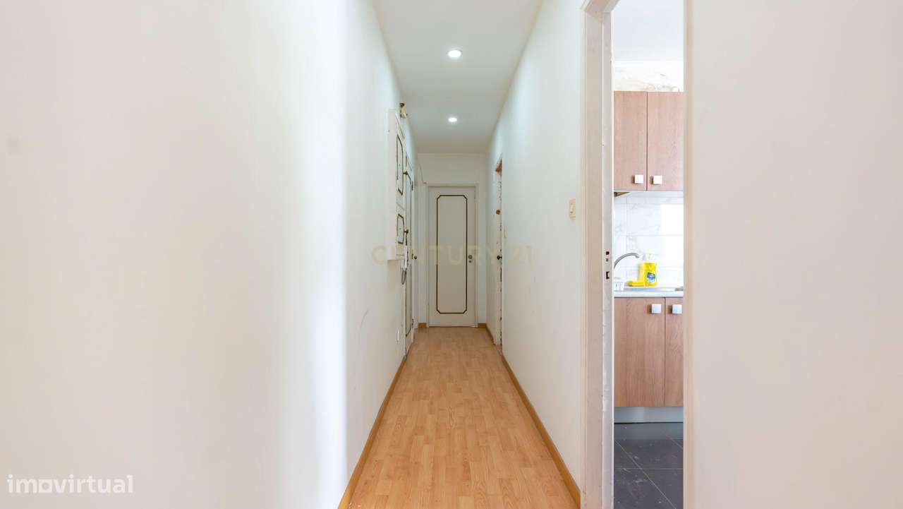 Apartamento T2 em Odivelas, Póvoa de Santo Adrião-6