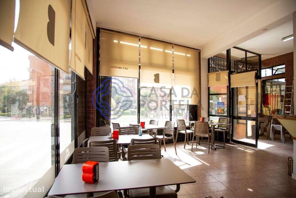 Café, Snak Bar para trespasse no Padrão da Légua - Grande imagem: 4/26