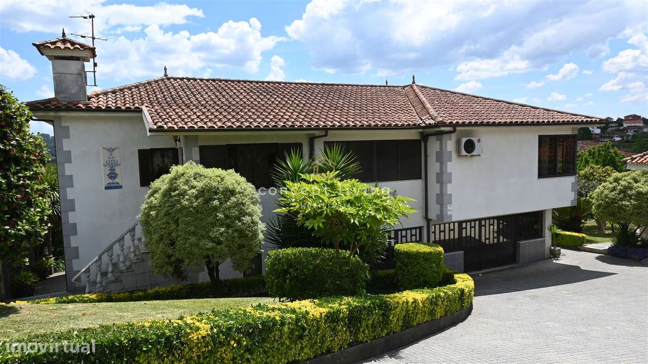 Moradia T3 Venda em Oliveira (Santa Maria),Vila Nova de Famalicão-2