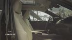 Lexus UX 250h Premium - 12