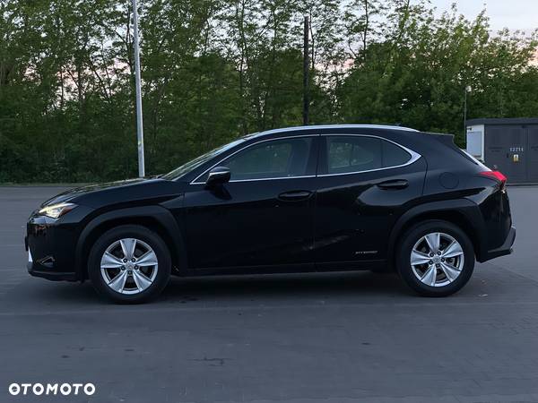 Lexus UX 250h GPF Business 2WD - 3