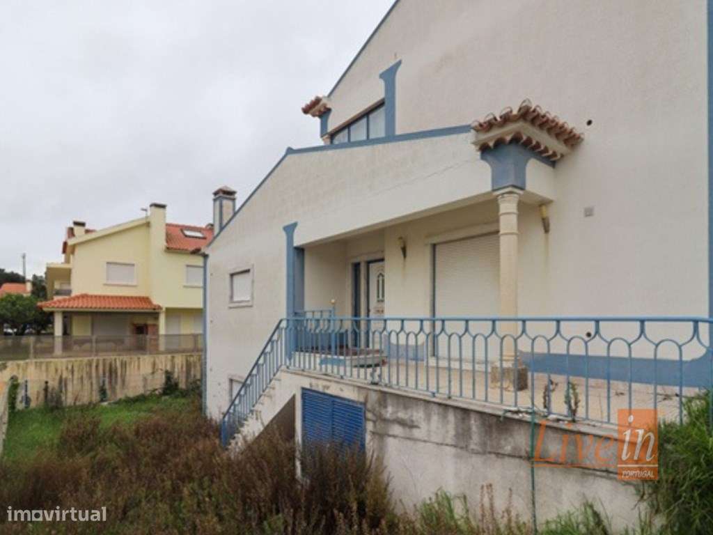 Moradia T4 na Silveira Próxima da Praia de Santa Cruz - Grande imagem: 3/6