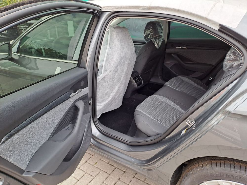 SKODA SUPERB 2.0 TDI 193KM DSG 4X4 EDITION 130, dostępne od ręki