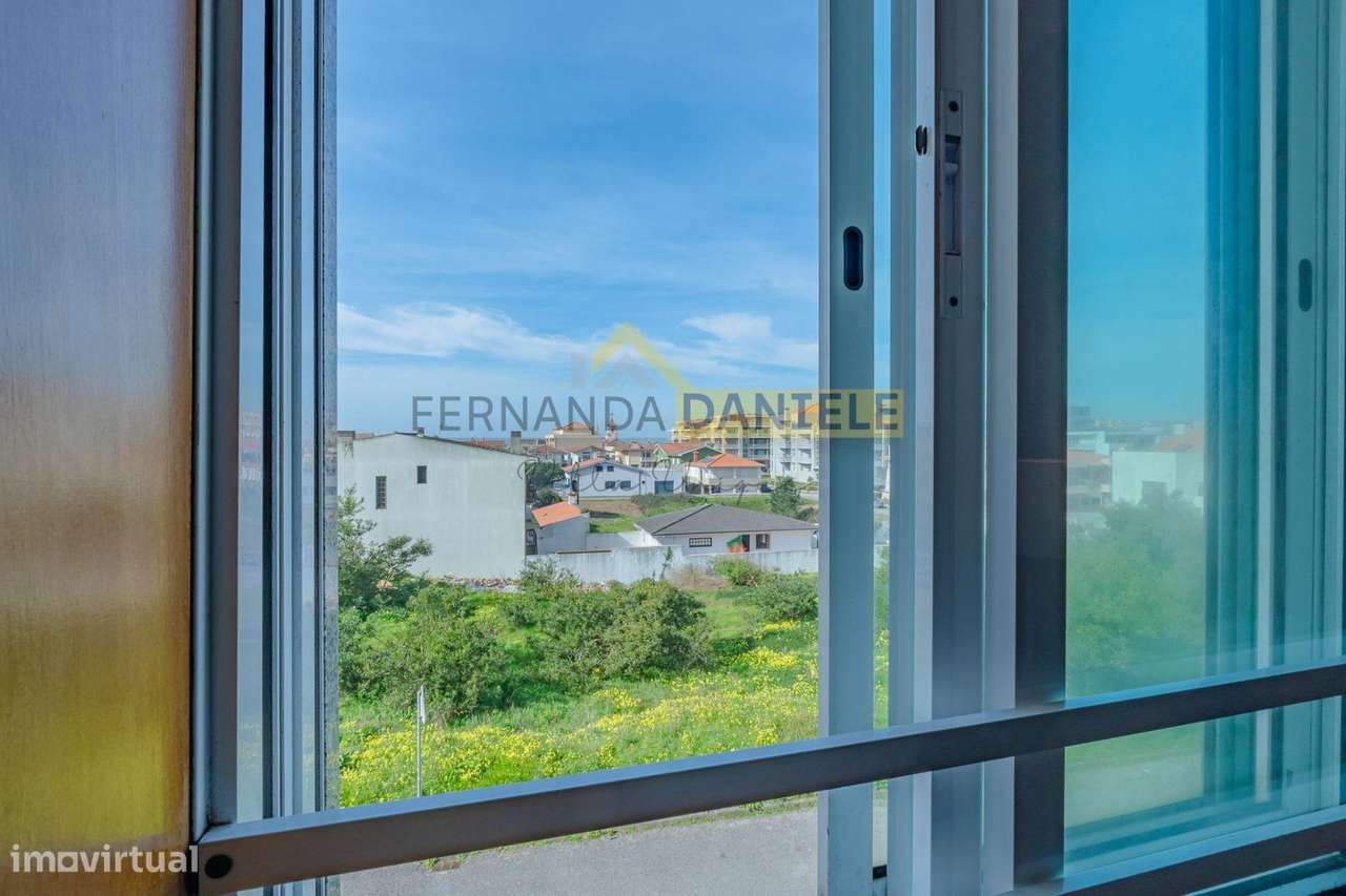 Apartamento T3 com Varanda e Suíte – 5 Minutos da Praia de Esmoriz-19