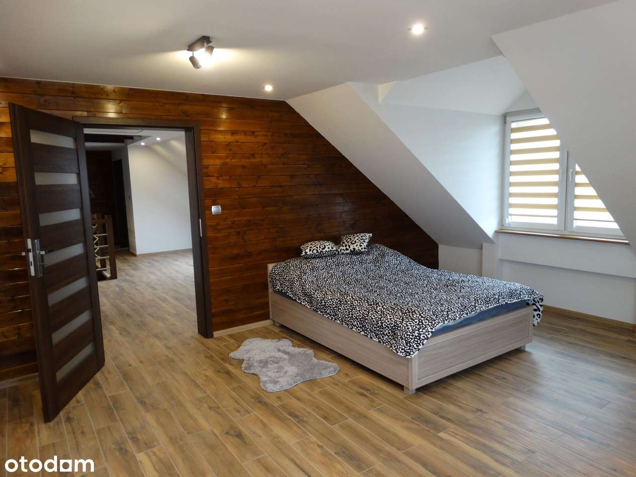 Dom wolnostojący blisko lasu-5