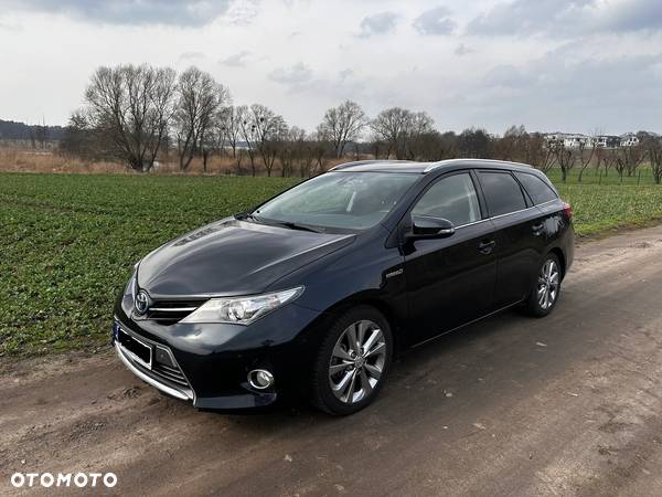 Toyota Auris 1.8 VVT-i Hybrid Automatik Executive - 2