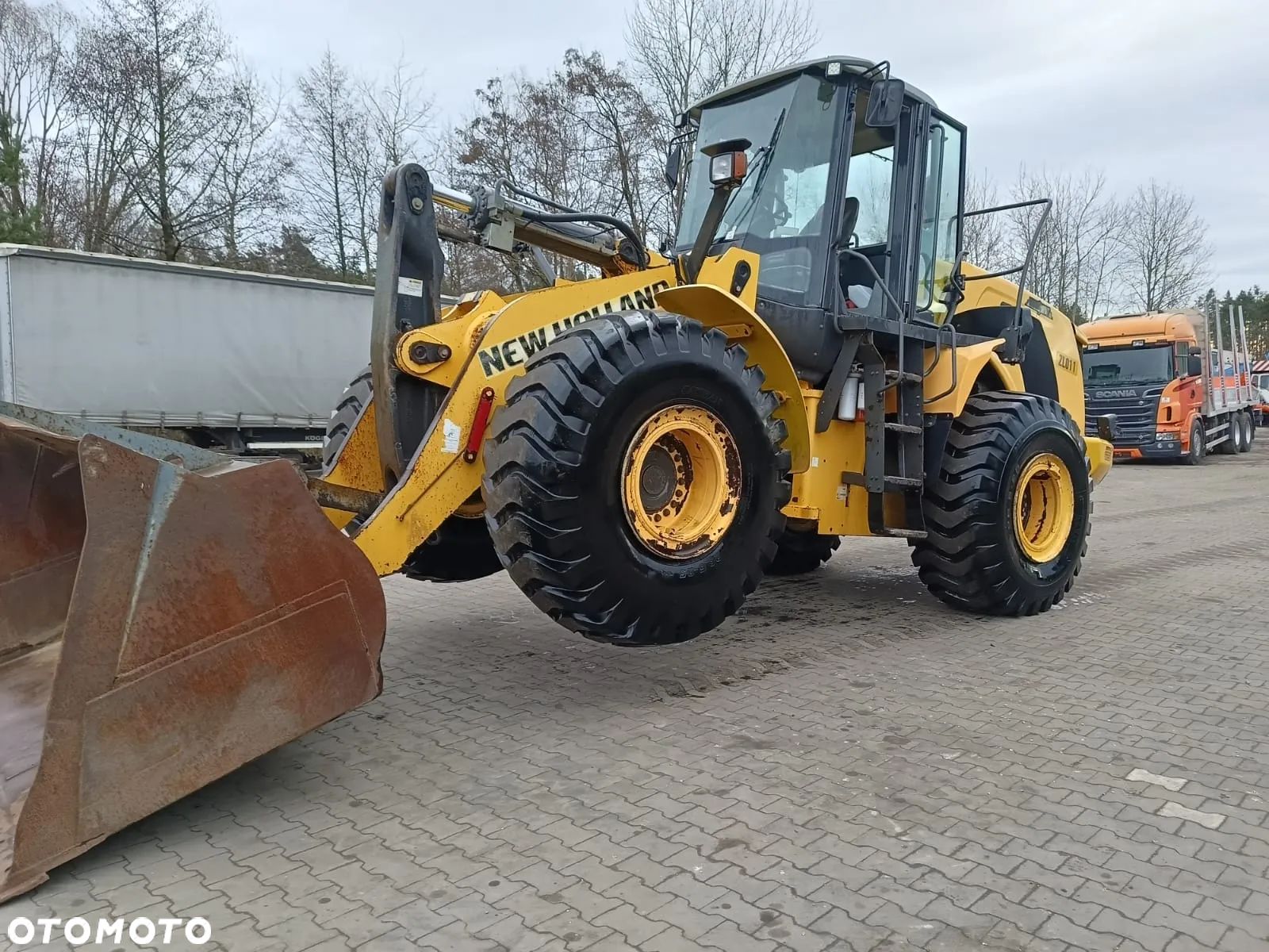 New Holland W270B ładowarka kołowa fadroma - 1