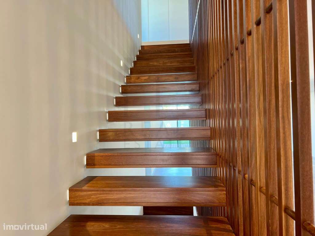 Moradia Isolada T4 Condomínio Fechado com piscina privativa em Birr...-15