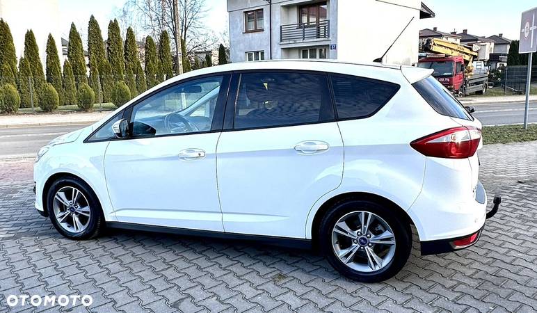 Ford Focus C-Max - 12