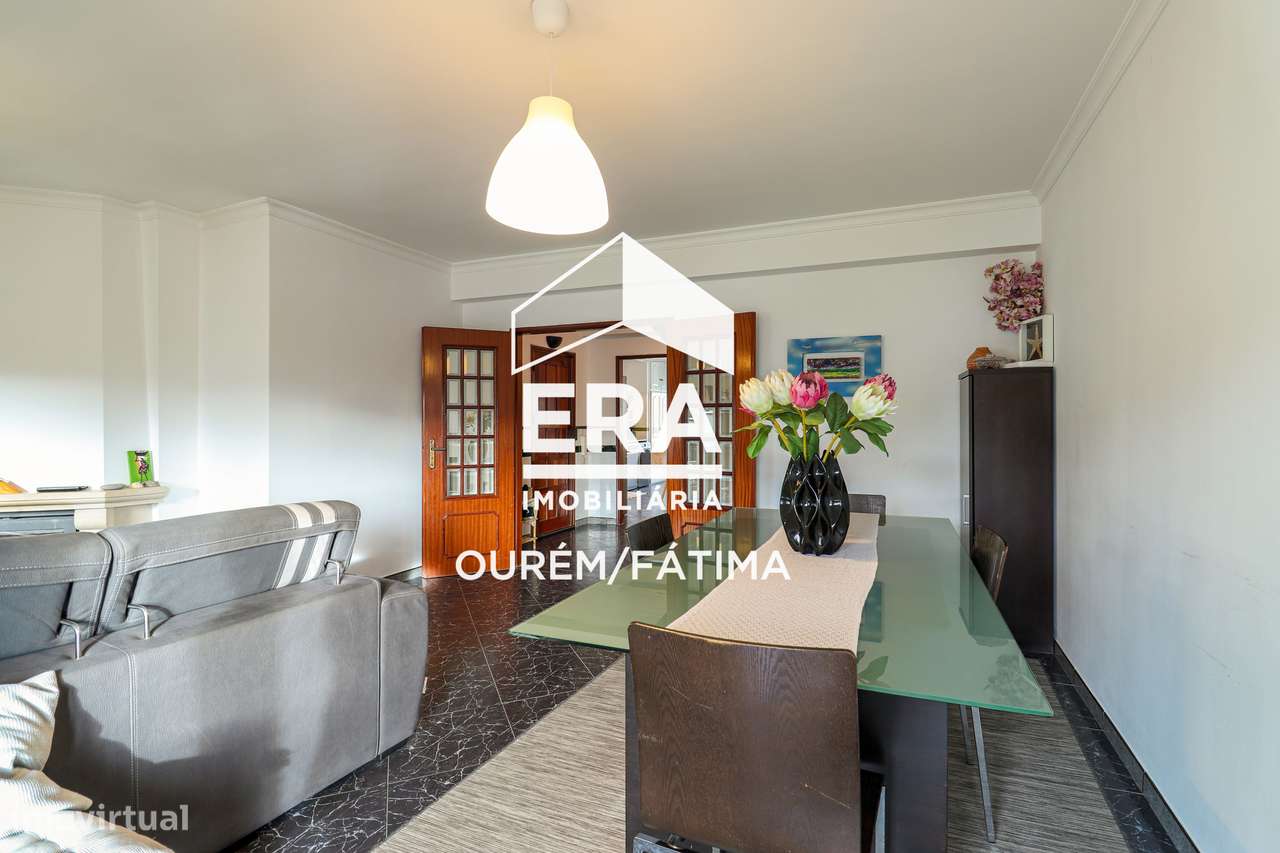 Apartamento T3 Duplex, com terraço privativo com vista para o Castelo - Grande imagem: 4/34